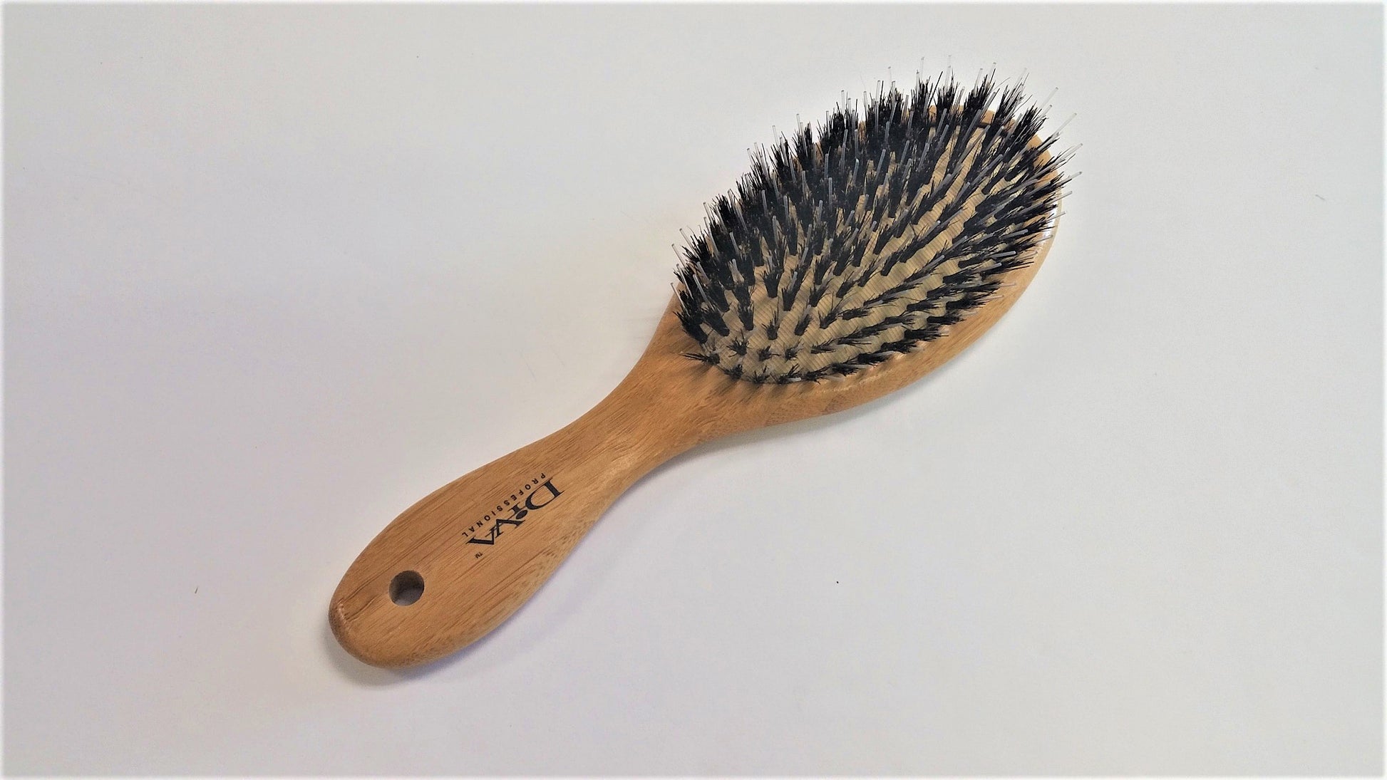 Large Bamboo Oval Cushion Brush w/Porcupine BM003PC