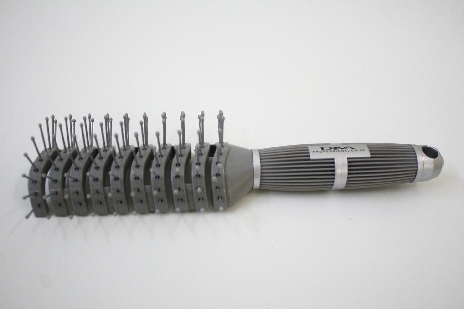 Ionic Flexible Vent Brush CN35