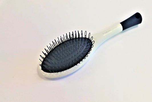 Ceramic & Ionic Loup Brush MV15